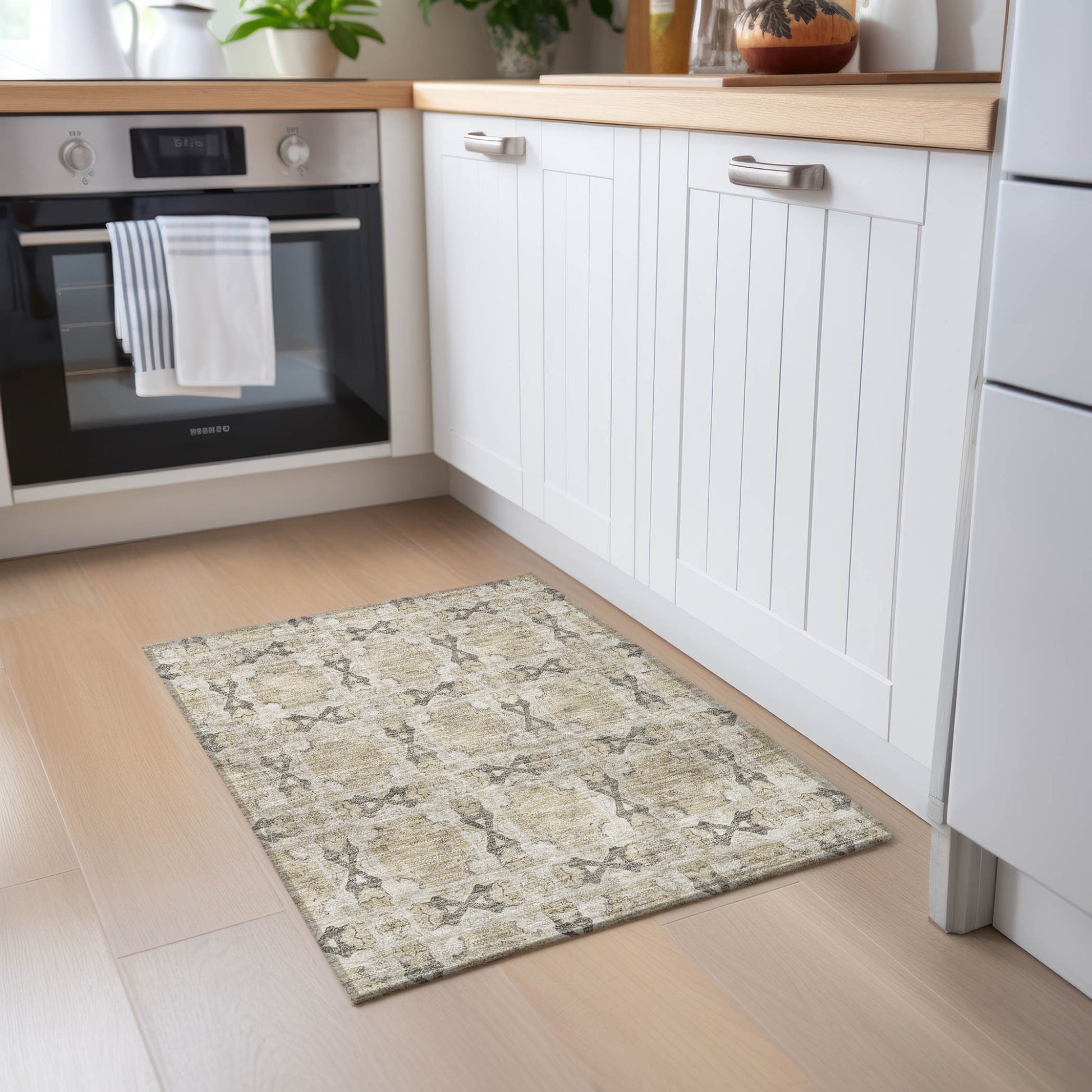 2' X 3' Beige and Gray Floral Medallion Washable Non Skid Indoor Outdoor Area Rug-8